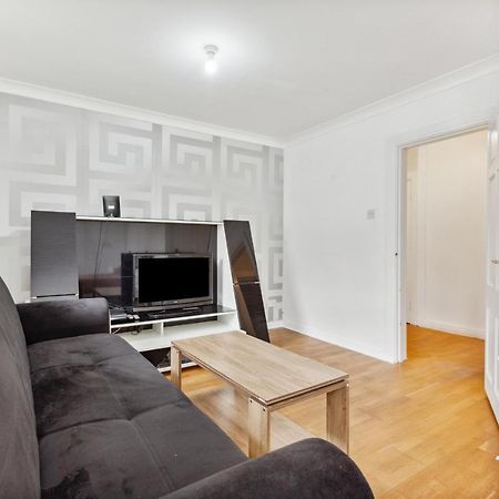 Cozy Stay Apartment 런던 외부 사진